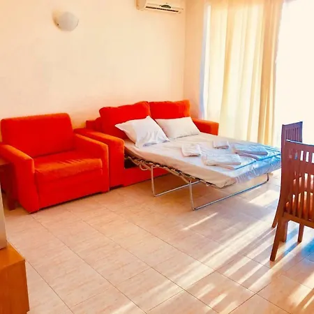 Cacao Beach 1 Bedroom Апартаменты Солнечный берег